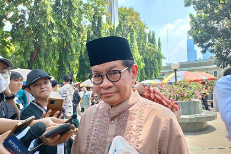 Diminta Tanggapi "Mobil Curhat"  Ridwan Kamil, Jawaban Pramono Anung di Luar Dugaan