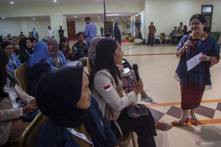 Psikolog Ungkap Tren Busana Anak Muda Tergantung dari yang Viral