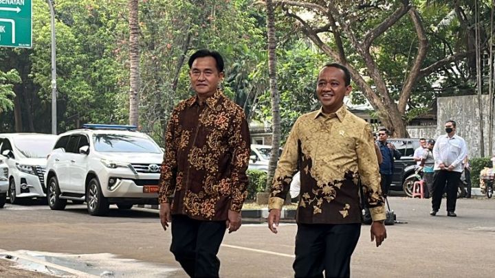 Calon Menteri Prabowo Merapat ke Kertanegara,  Bahlil dan Yusril Terlihat Bahagia