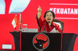 Luthfi – Yasin Didukung Kiai, Megawati ”Turun Gunung Selamatkan” Andika-Hendi