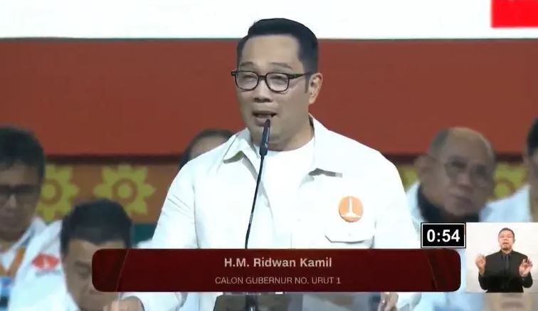 Pertanyaan Ridwan Kamil Ini Bikin Panas ”Rano Karno”