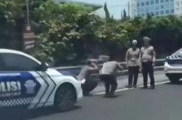 Viral Polisi Squat Jump di Jalan Tol, Begini Penjelasan Polda Metro Jaya