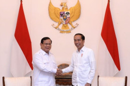 Yang Mau Nobar Pisah Sambut Jokowi-Prabowo, Ada Tiga Videotron di Depan Istana Merdeka