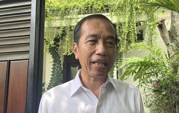 Jokowi Minta Saatnya Semua Tenang, PDIP Ingatkan Pensiun ”Ngemong” Cucu