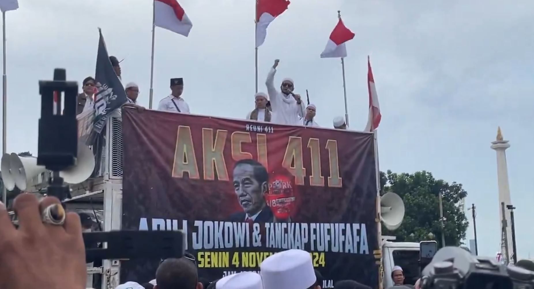 Massa Aksi 411 Desak Adili Jokowi dan Tangkap Fufufafa