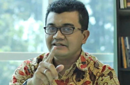 Penting! Reza Indragiri Minta Guru Apriani Tuntut Aipda WH