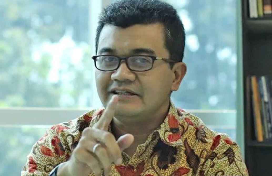 Penting! Reza Indragiri Minta Guru Apriani Tuntut Aipda WH