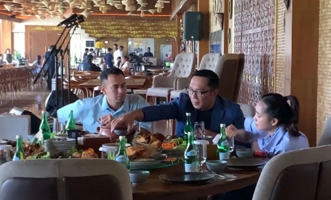 Ridwan Kamil dan Raffi Ahmad Tiba-Tiba Jadi "Kakak-Adik"