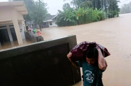 Bencana Banjir dan Longsor Melanda Sukabumi