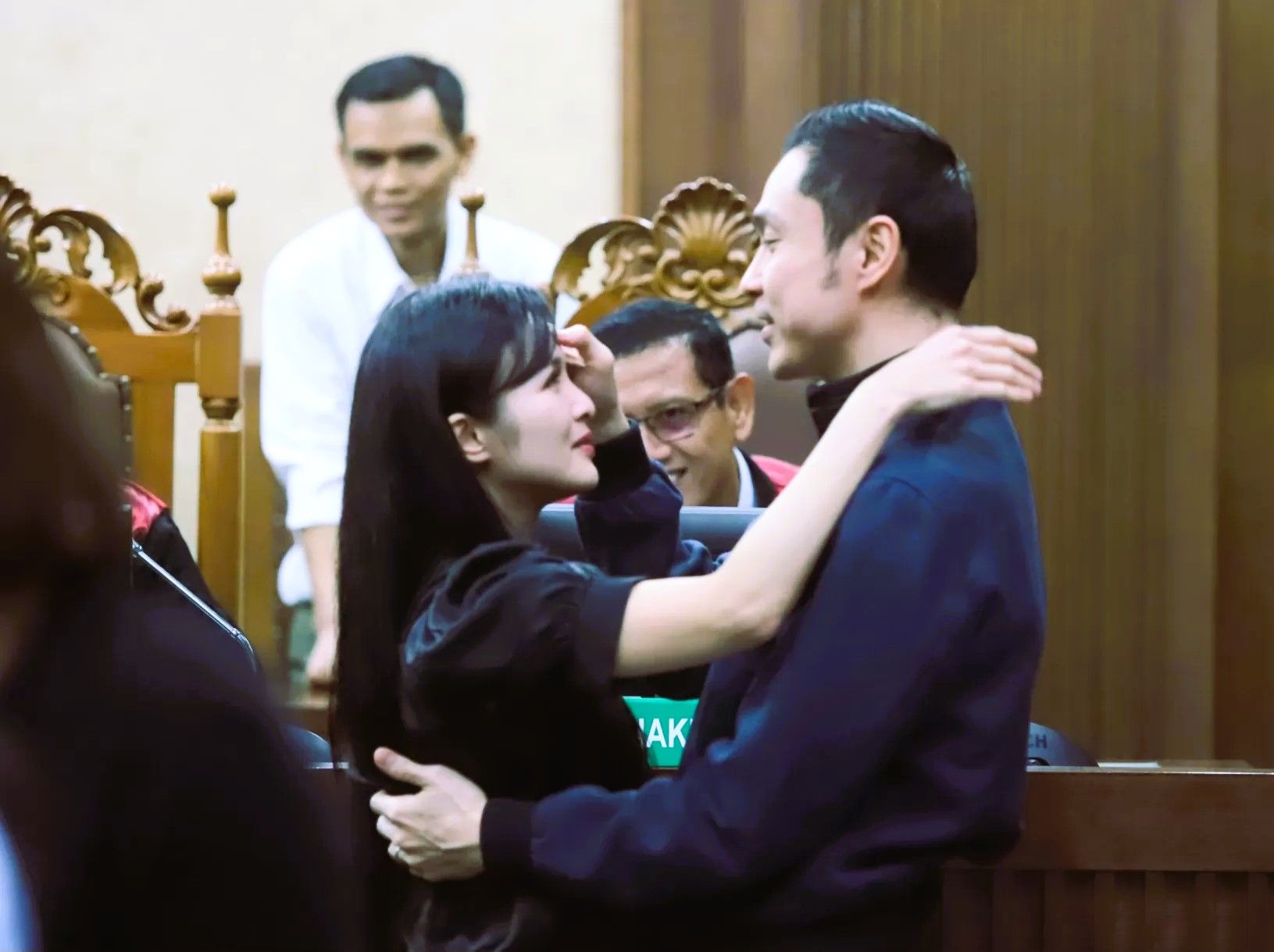 Heboh! Terdakwa Korupsi Rp.300 T Harvey Moeis dan Istri Terdaftar di BPJS Gratisan