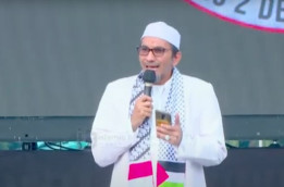 KH Ahmad Shobri Lubis Singgung Genosida di Palestina, Judi Online, dan Kezaliman di PIK 2