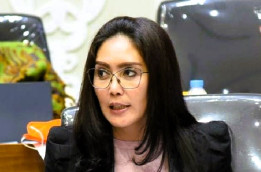 Rieke Diah Pitaloka Dilaporkan ke MKD DPR 