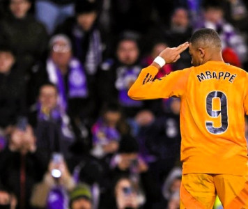 Hat-Trick Kylian Mbappé Bawa Real Madrid Menang Telak atas Valladolid