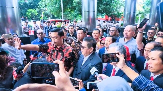 Kasus Suap PAW Harun Masiku: Hasto Kristiyanto Hadiri Pemeriksaan di KPK