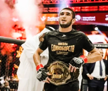 Amru Magomedov Dipuji Khabib Nurmagomedov, Siap Jadi Bintang Baru MMA