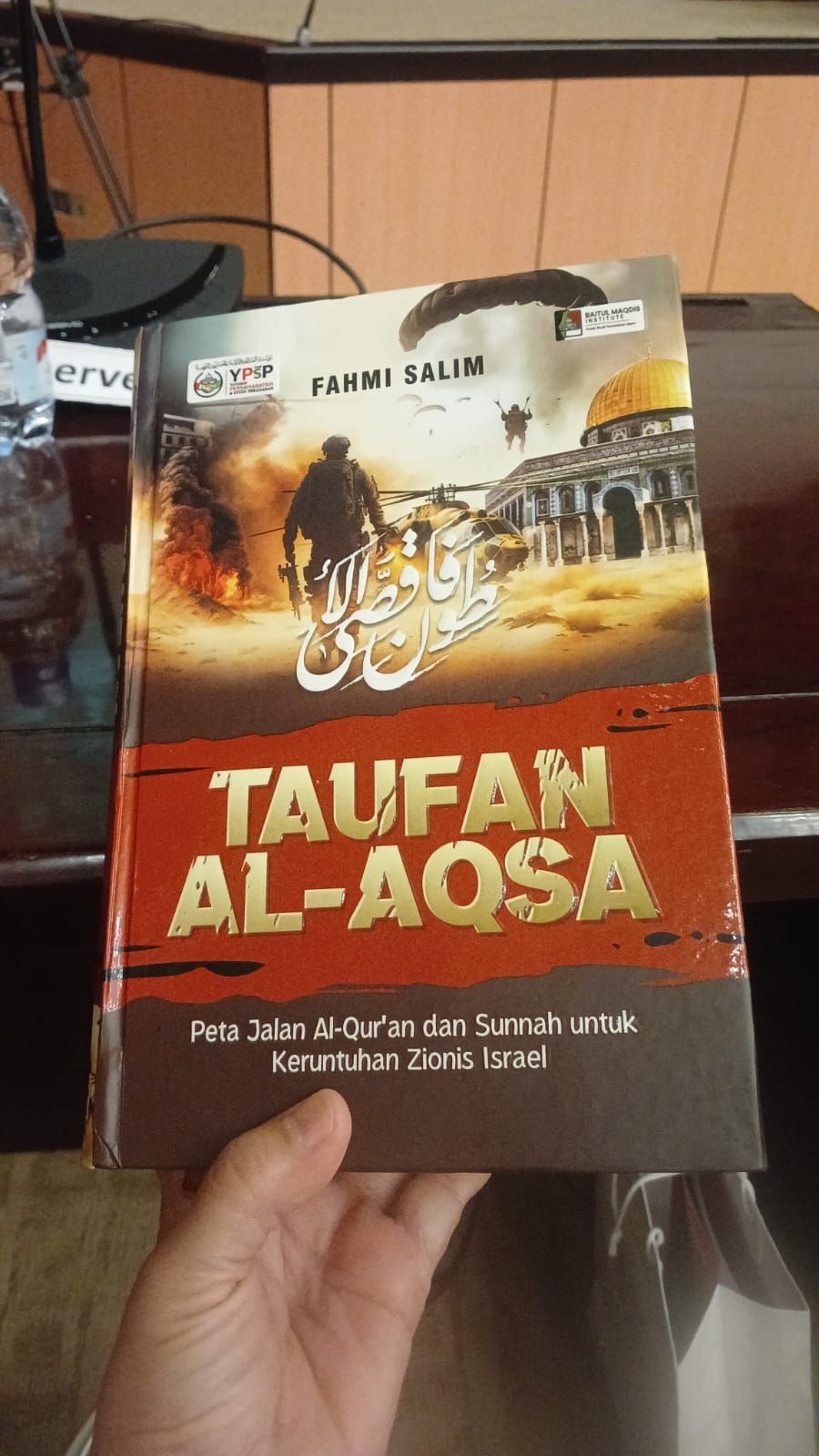 Taufan Al Aqsa: Buku yang Menghidupkan Semangat Perjuangan Memerdekakan Palestina