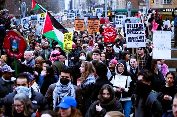 Aktifis Pro Palestina Ditangkap Memicu Demo Besar di New York