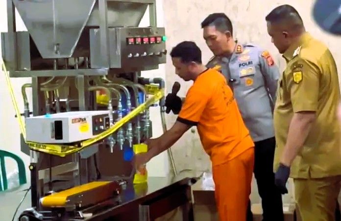 HEBOH! Gudang Minyakita Palsu Digerebek Produksi 8 ton Sehari