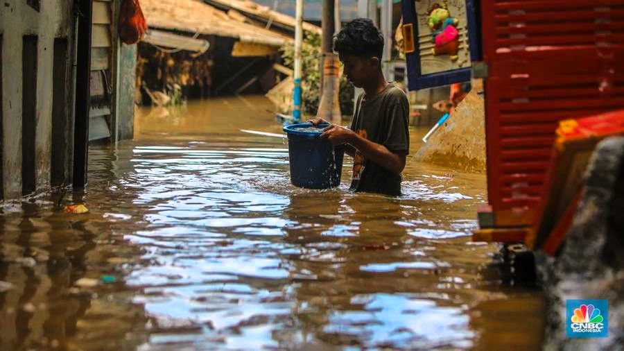 SIAP-SIAP! Pemprov DKI Peringatkan Cuaca Ekstrem dan Potensi Banjir