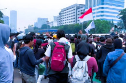 Dasco Bikin Adem, Tapi DPR Tetap Brengsek