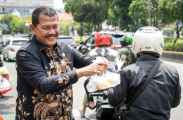 Jumat Berkah Ditjenpas, Berbagi 500 Paket Makanan untuk Masyarakat