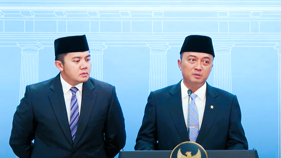 Prabowo Reshuffle Kabinet, 5 Kementerian Berguncang!