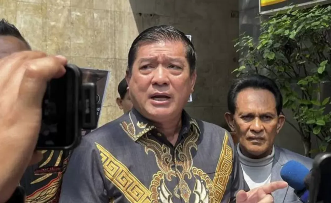 Silfester, Jaksa Agung dan Presiden Cemen