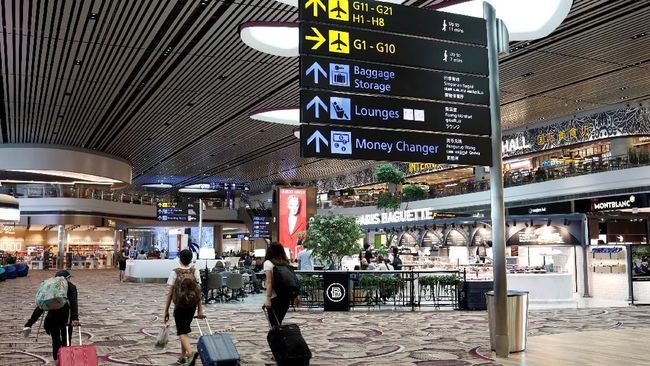 Singapura Saring Penumpang Sejak Bandara Keberangkatan