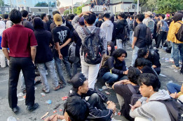 Polisi Tangkap Penyebar Hoaks Demo Rusuh!